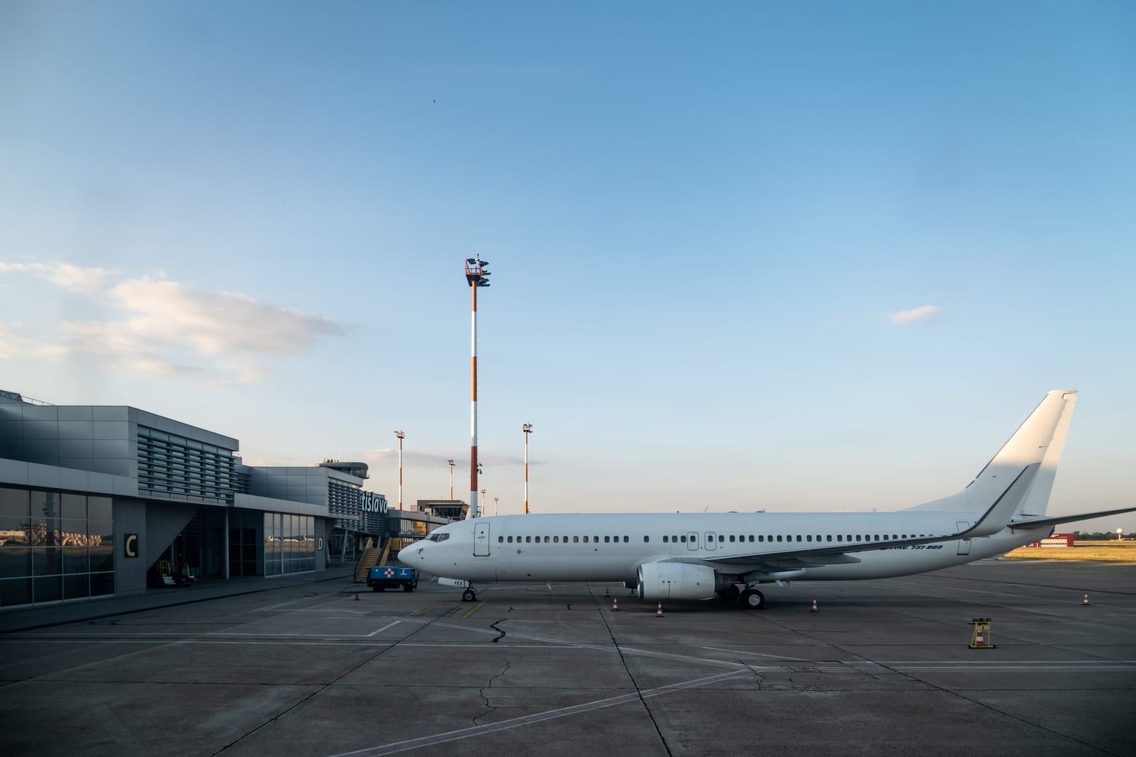 Área de embarque em aeroporto